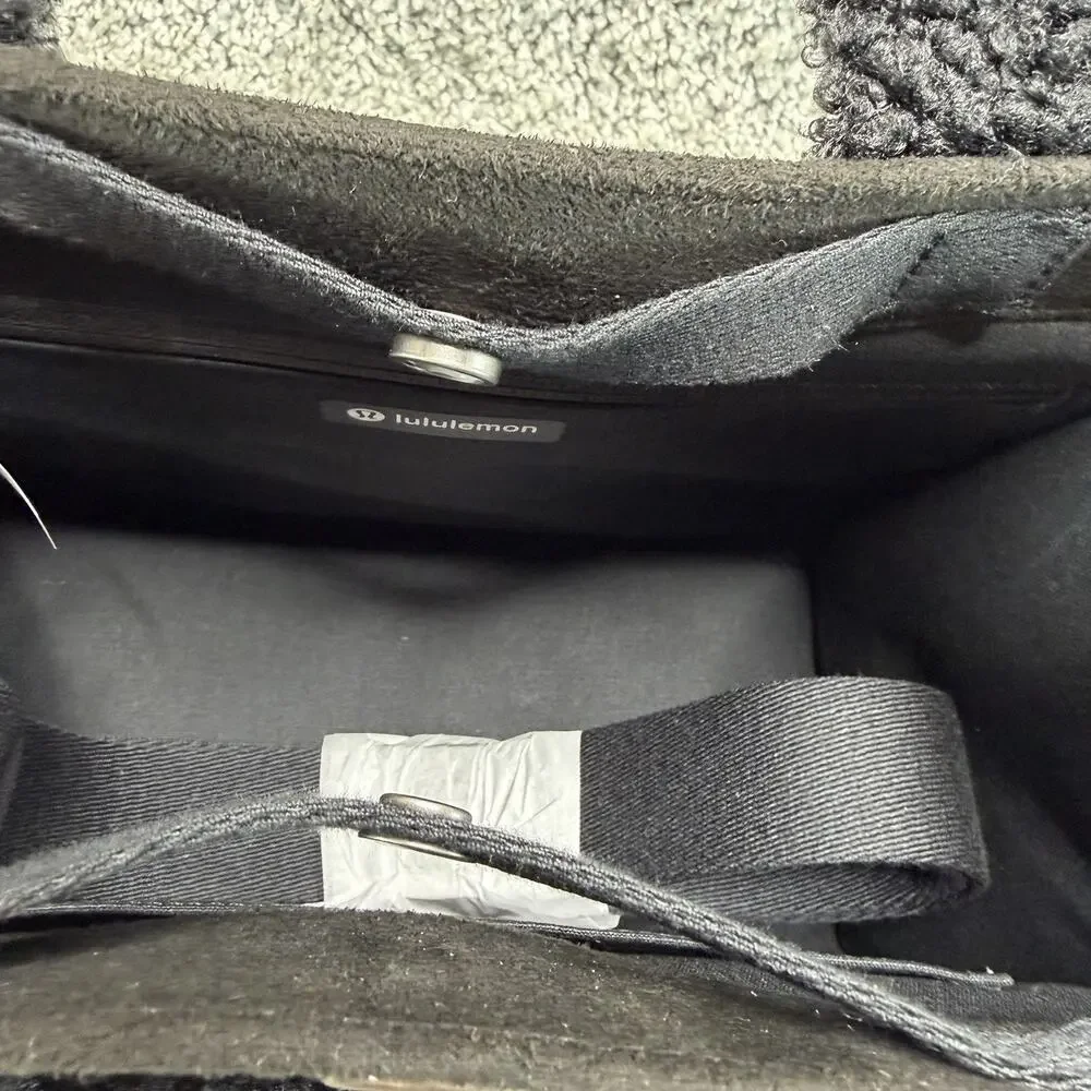 lululemon Boxy Mini Tote Bag 4.5L Black Faux Shearling Trim Handbag Purse New